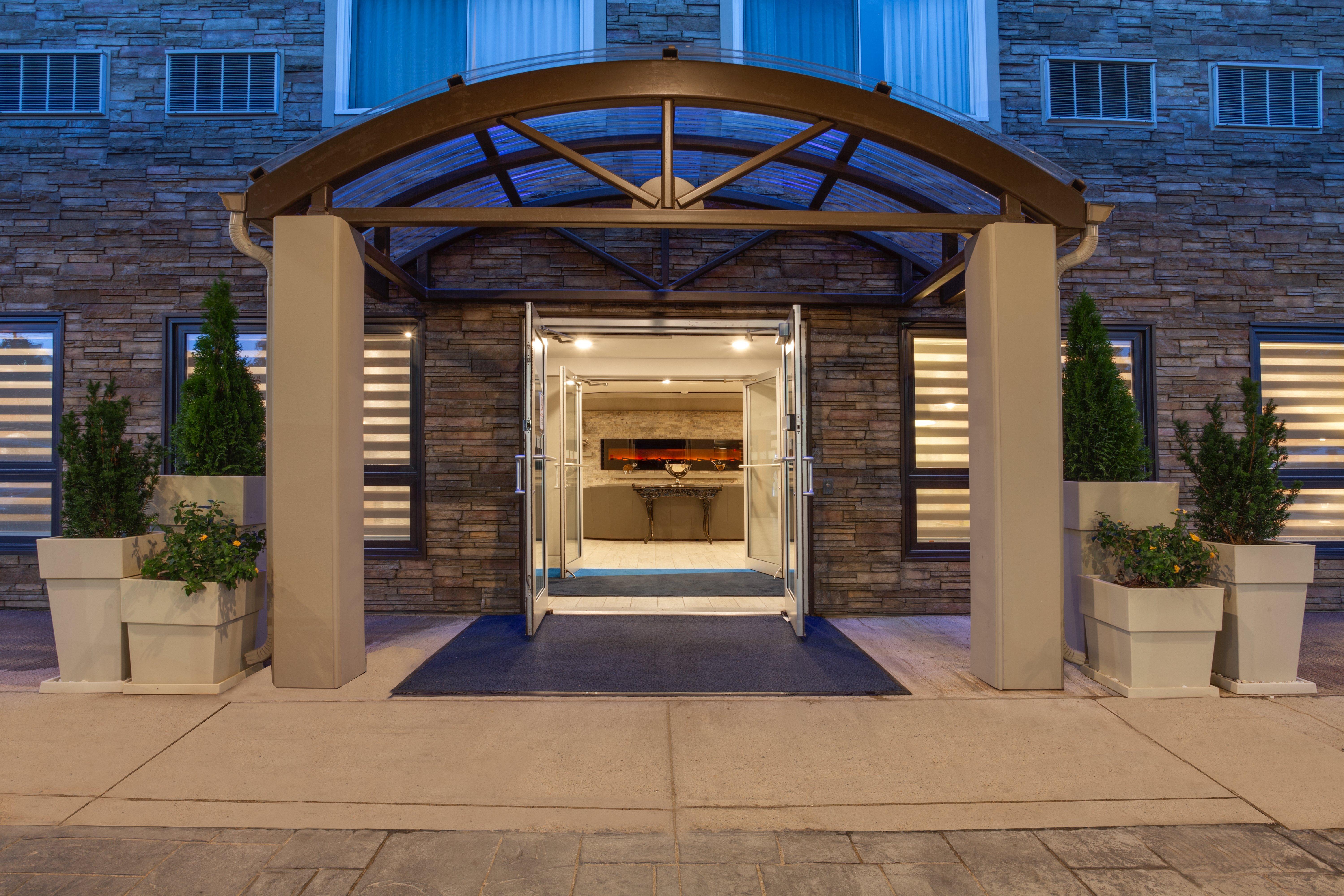 Holiday Inn Express Hotel & Suites Uptown Fredericton By Ihg Zewnętrze zdjęcie